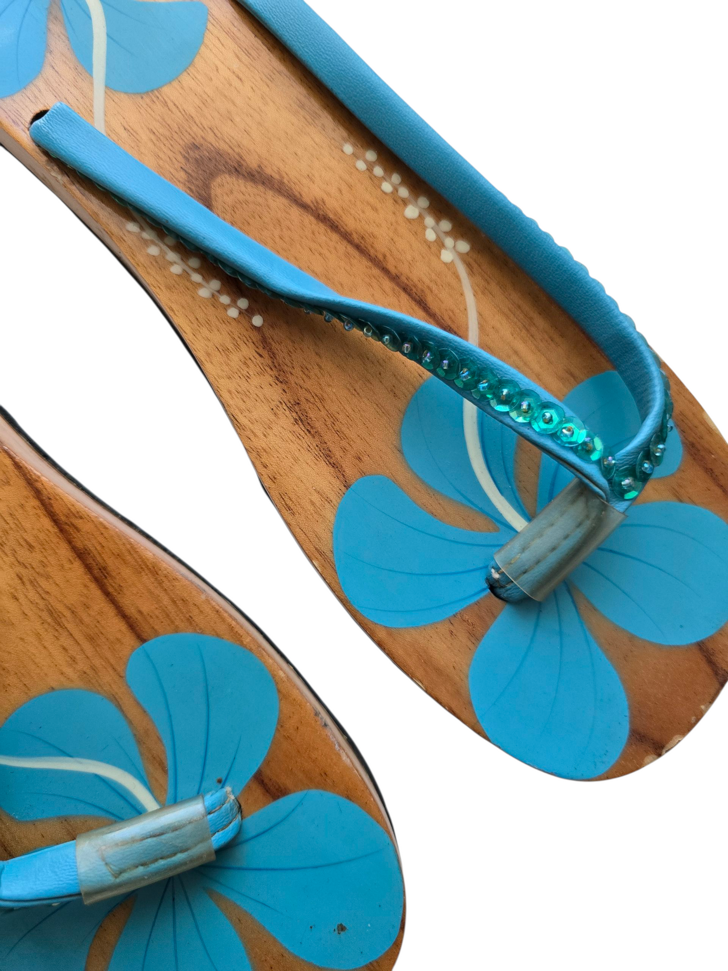 90s vintage beachwear mcbling hibiscus sequin wood sandals
