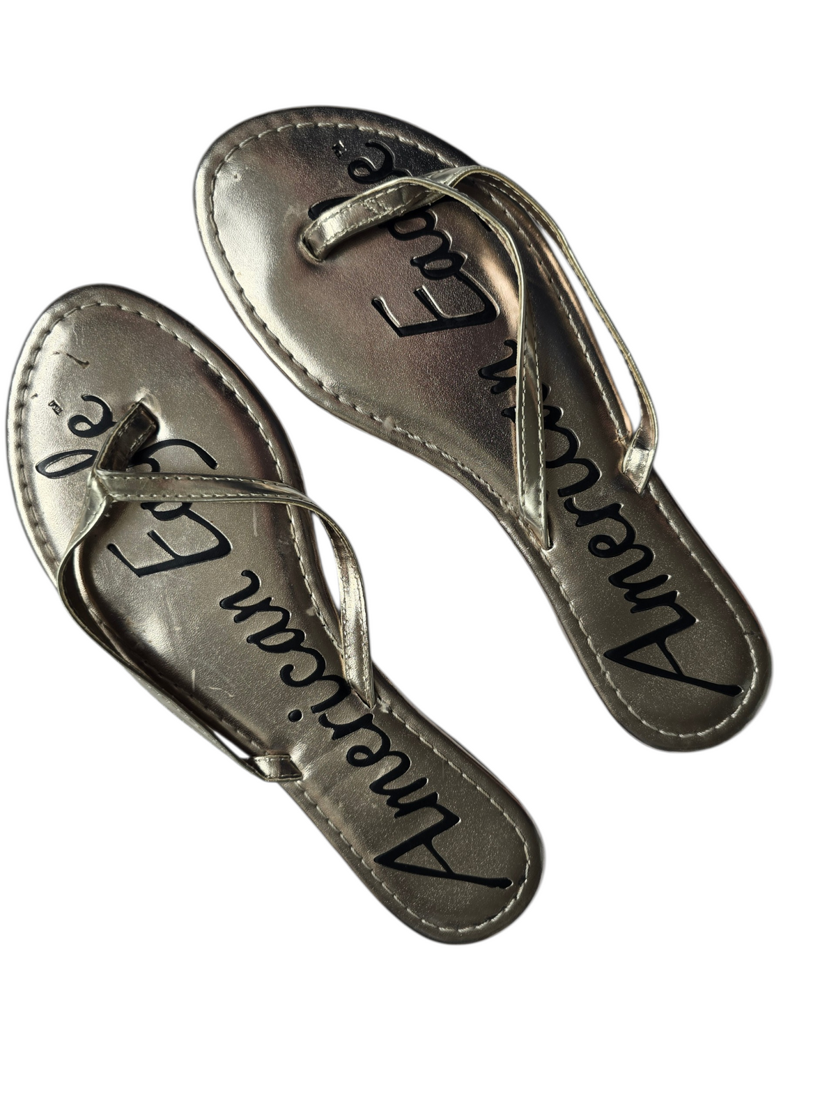 2000s vintage American Eagle flip-flops