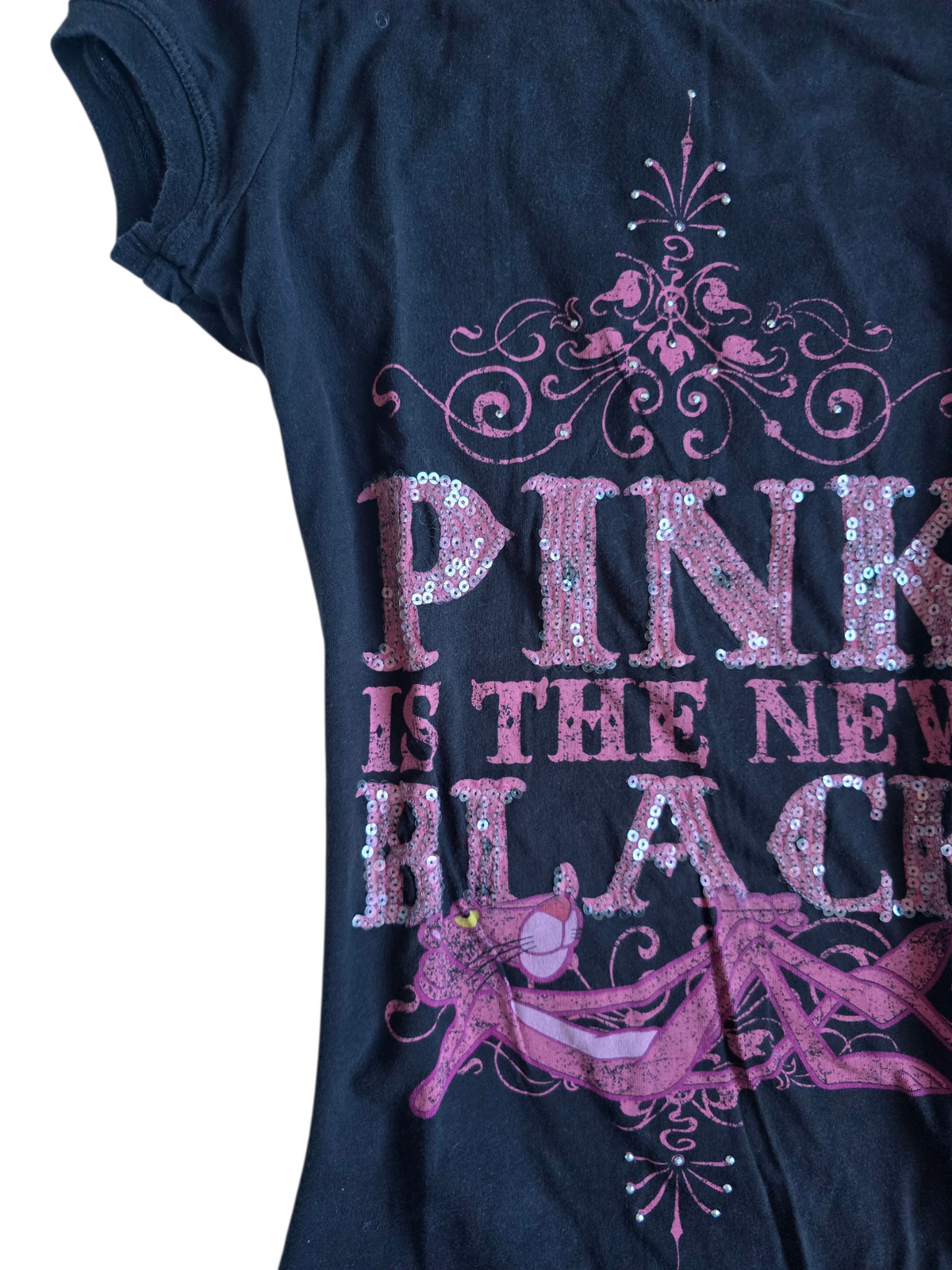 2000s vintage indie sleaze rhinestone pink tshirt