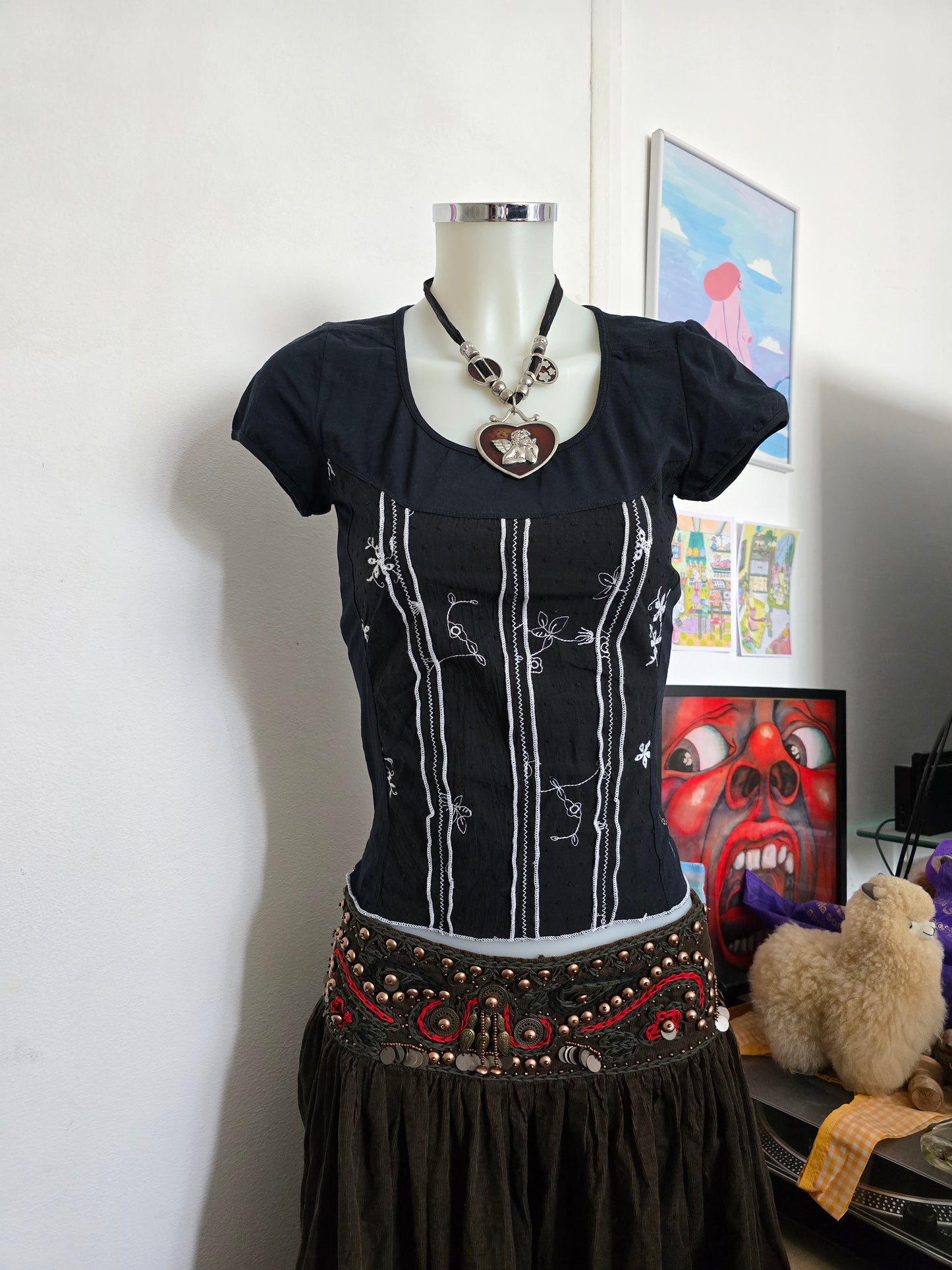 00s vintage dark coquettish top