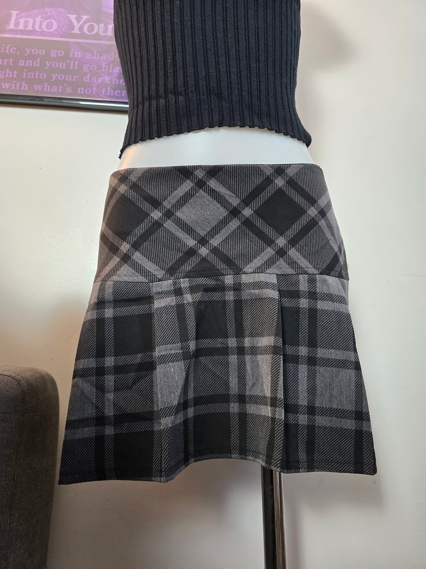 00s vintage dark coquette plaid mini skirt