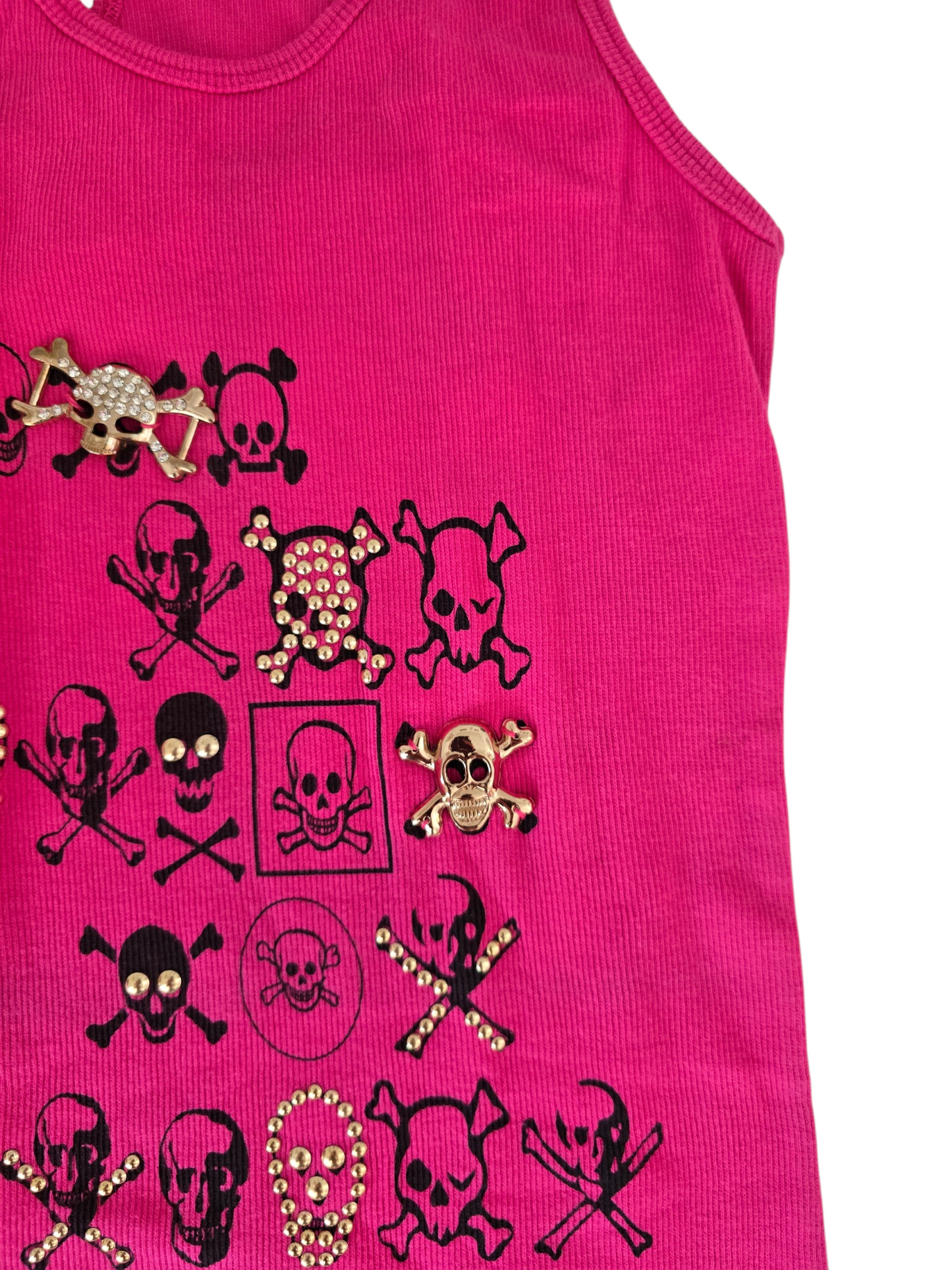 2000s vintage emo studded printed skull pink ribbed top
