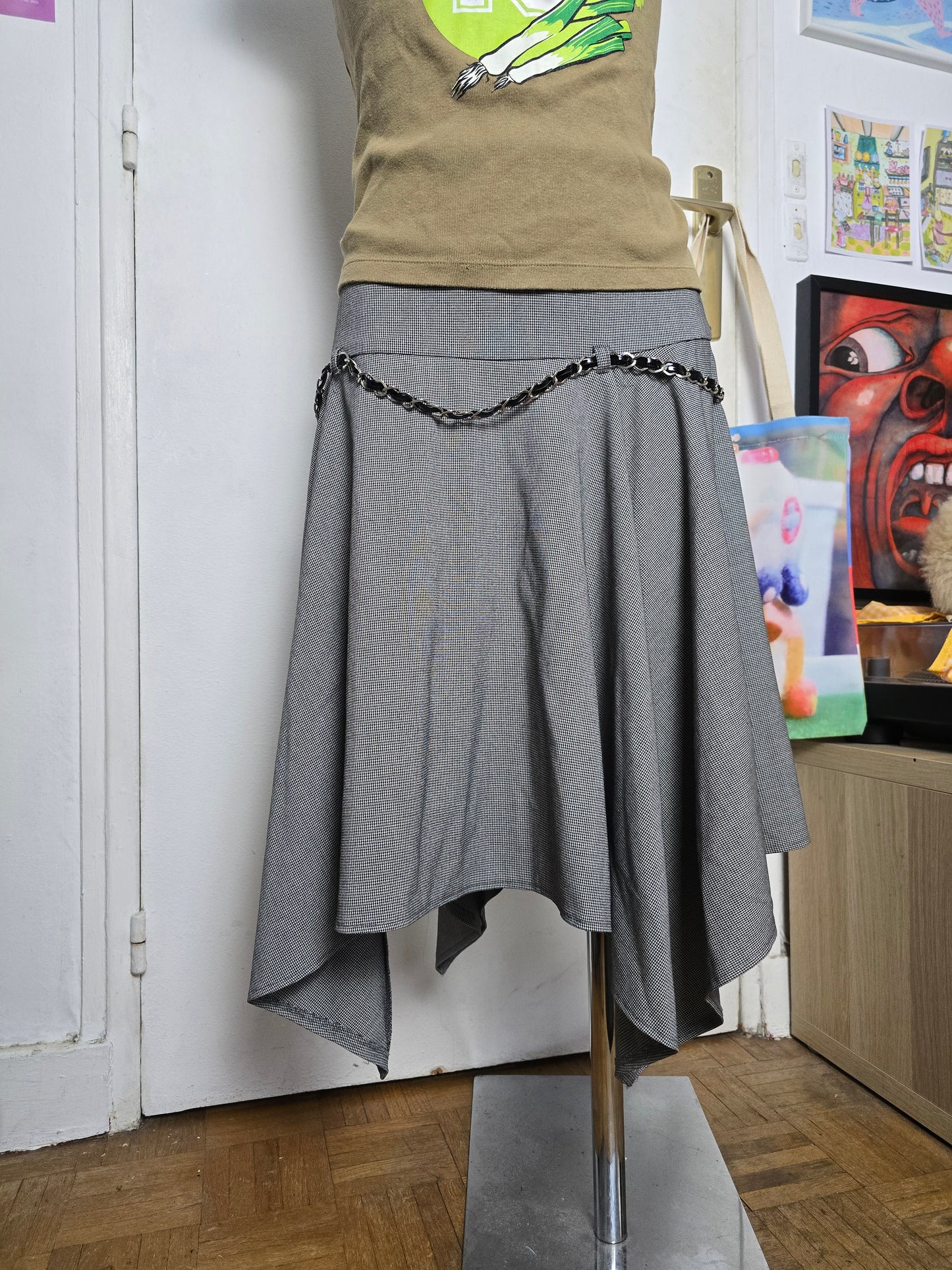 00s vintage plaid downtown asymmetric skirt