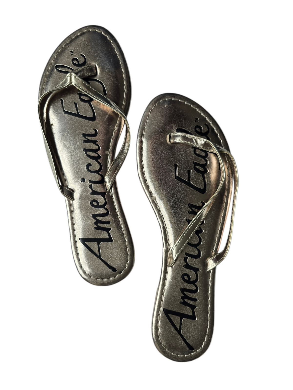 2000s vintage American Eagle flip-flops