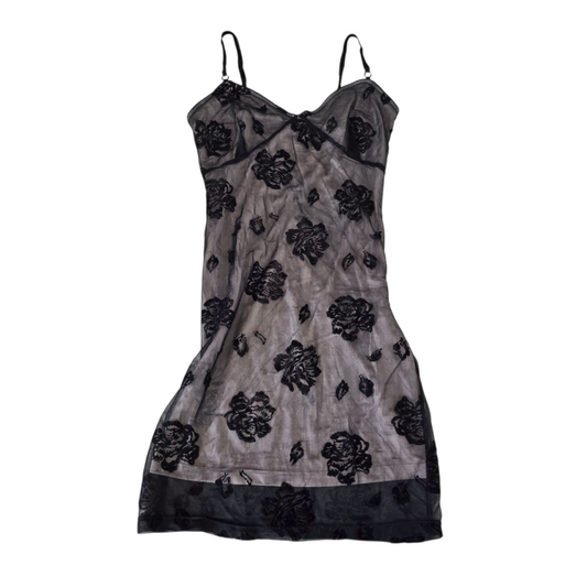 00s 2000s vintage dark coquette dollette romantic goth 