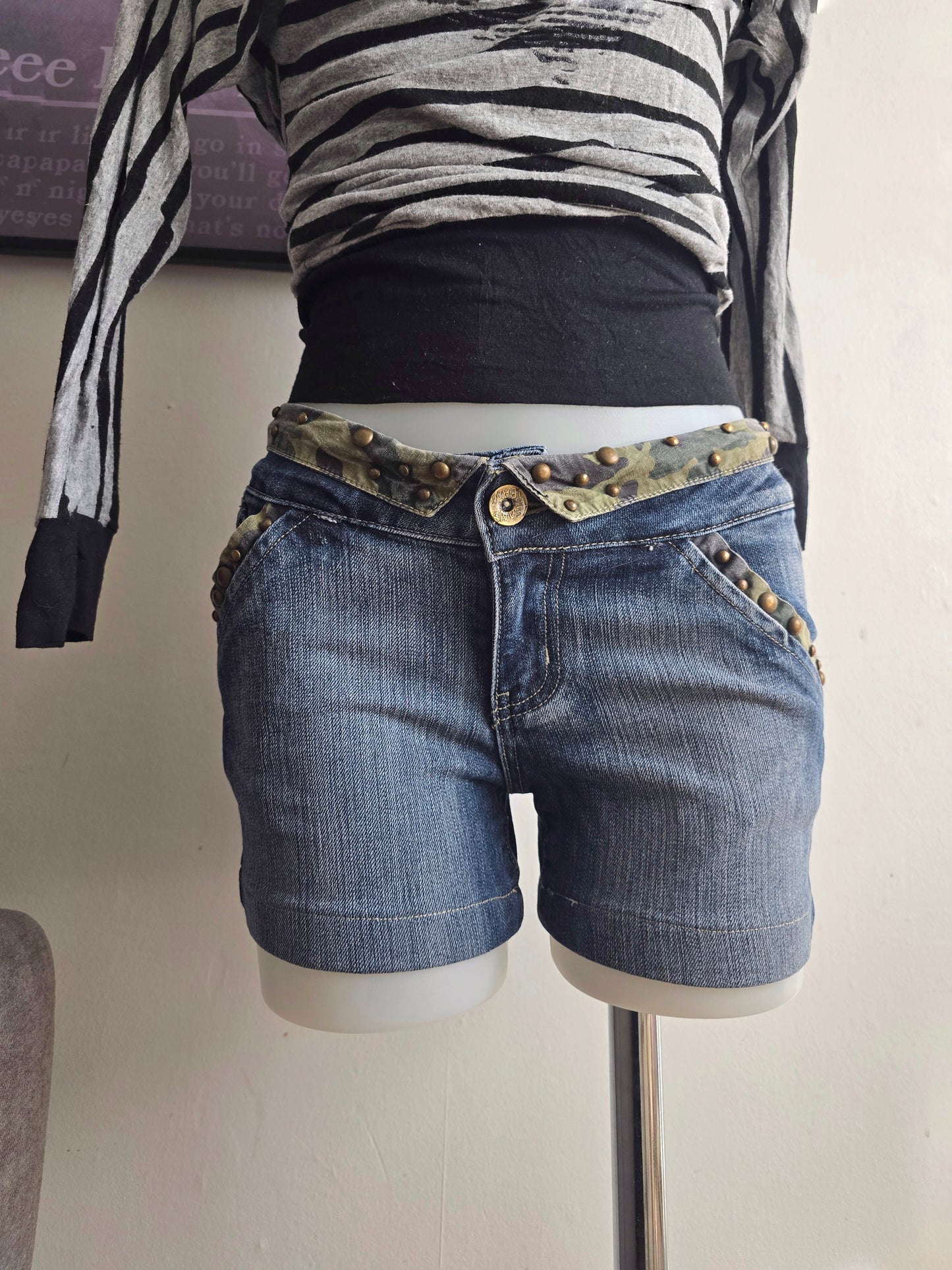 00s vintage softgrunge studded low waist denim mini shorts