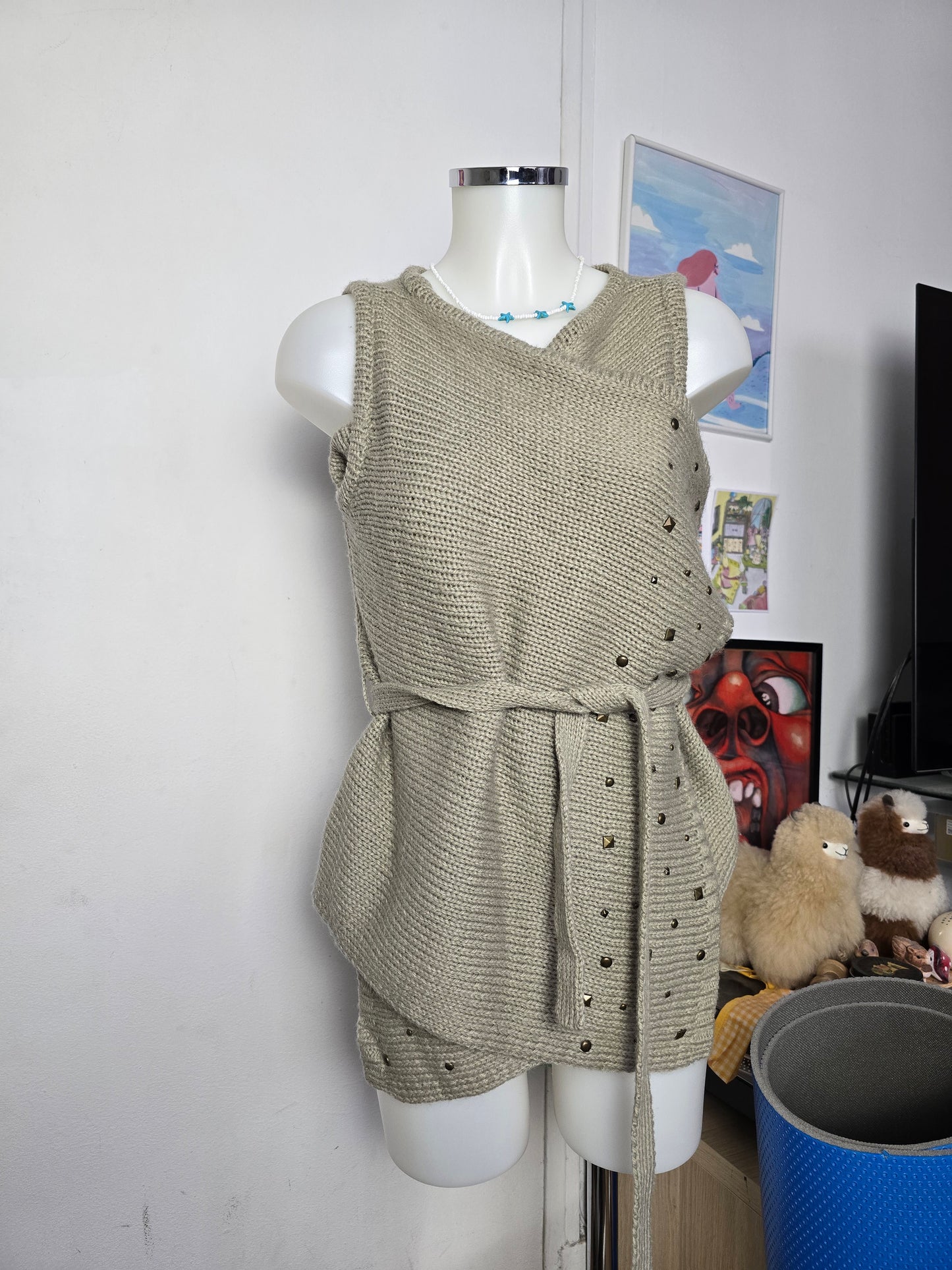 Y2k vintage indiesleaze studded sleeveless cardigan