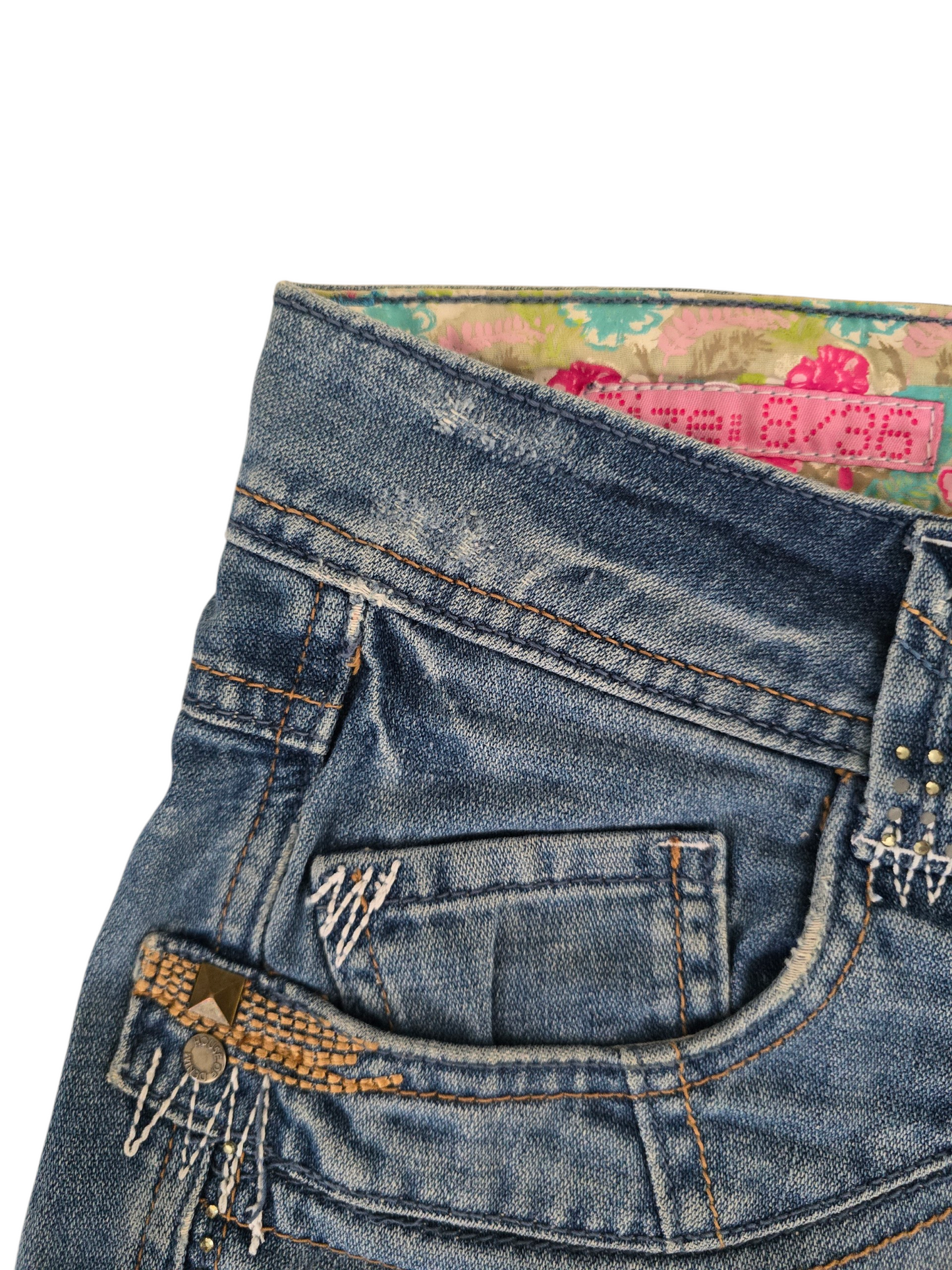 2000s vintage whimsical rise denim short