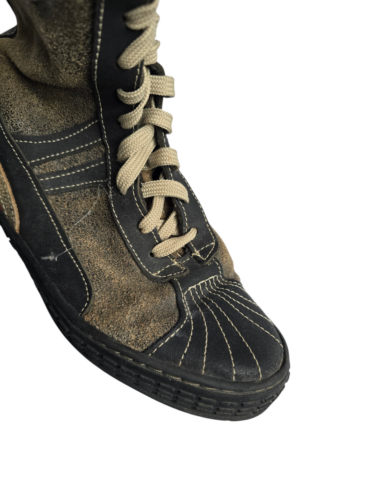 2000s softgrunge lace up fake fur boots