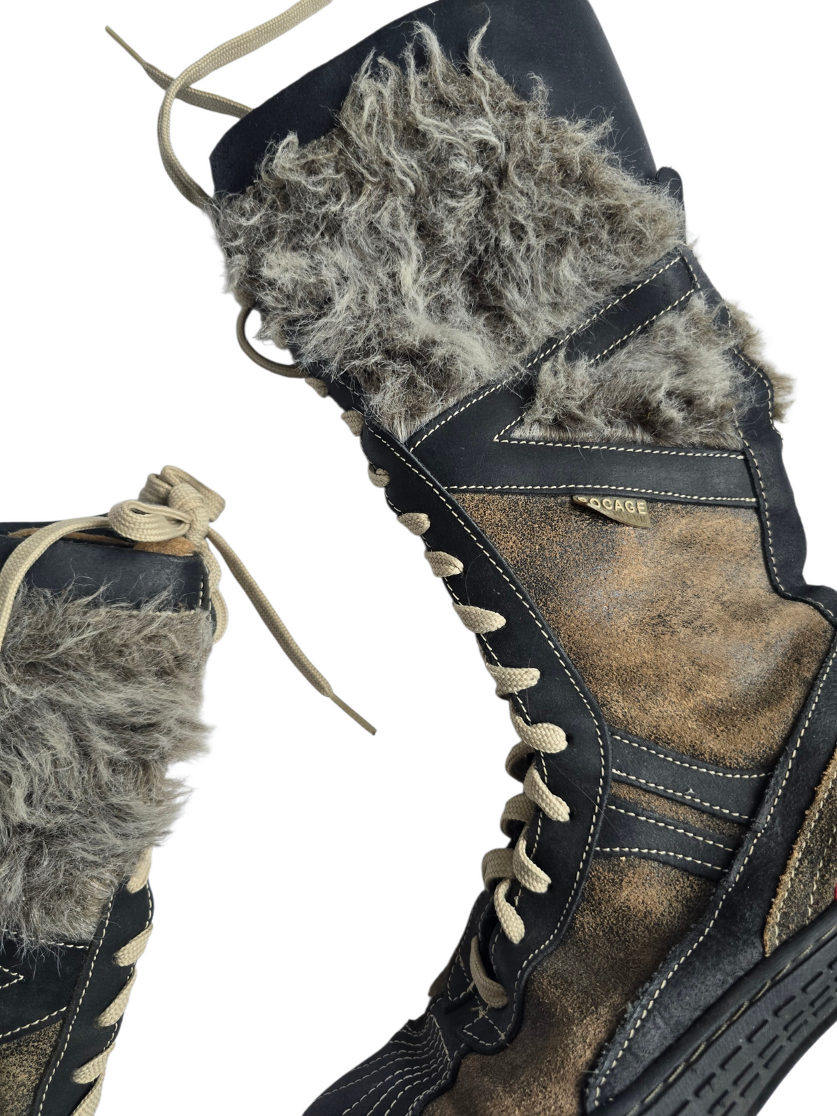 2000s softgrunge lace up fake fur boots