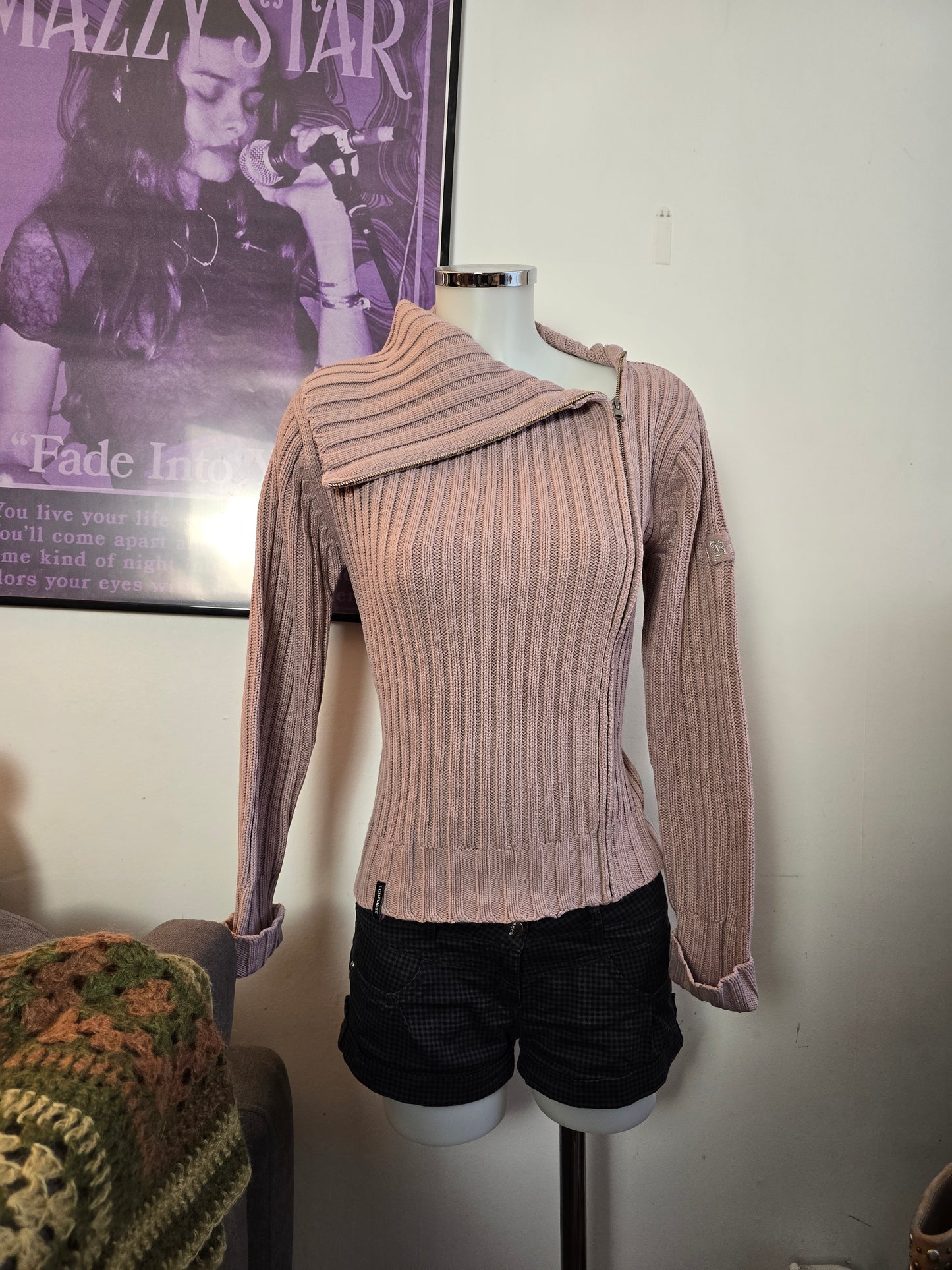 00s vintage ribbed asymmetric zip sweater