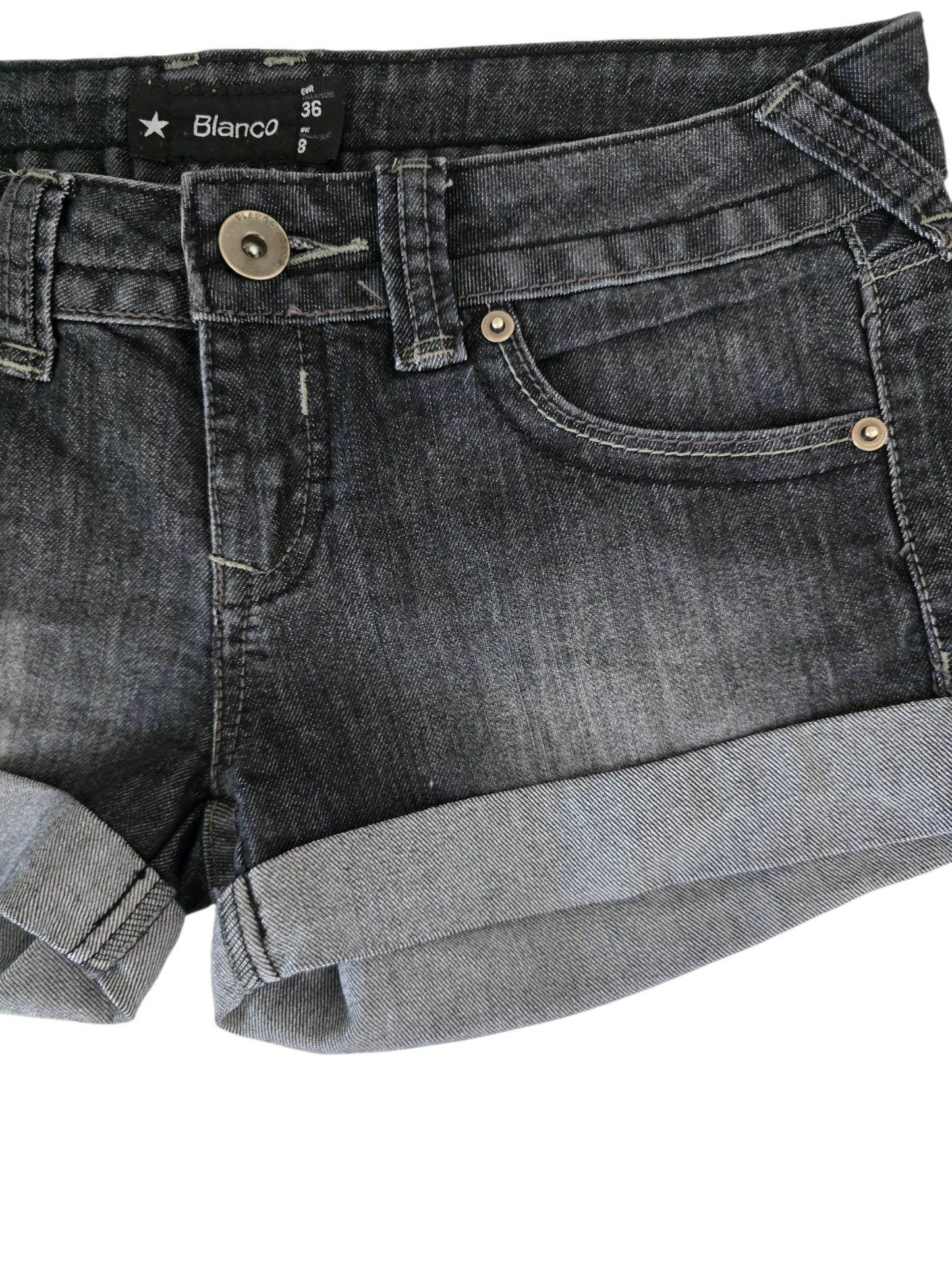 2000s vintage low waist denim short