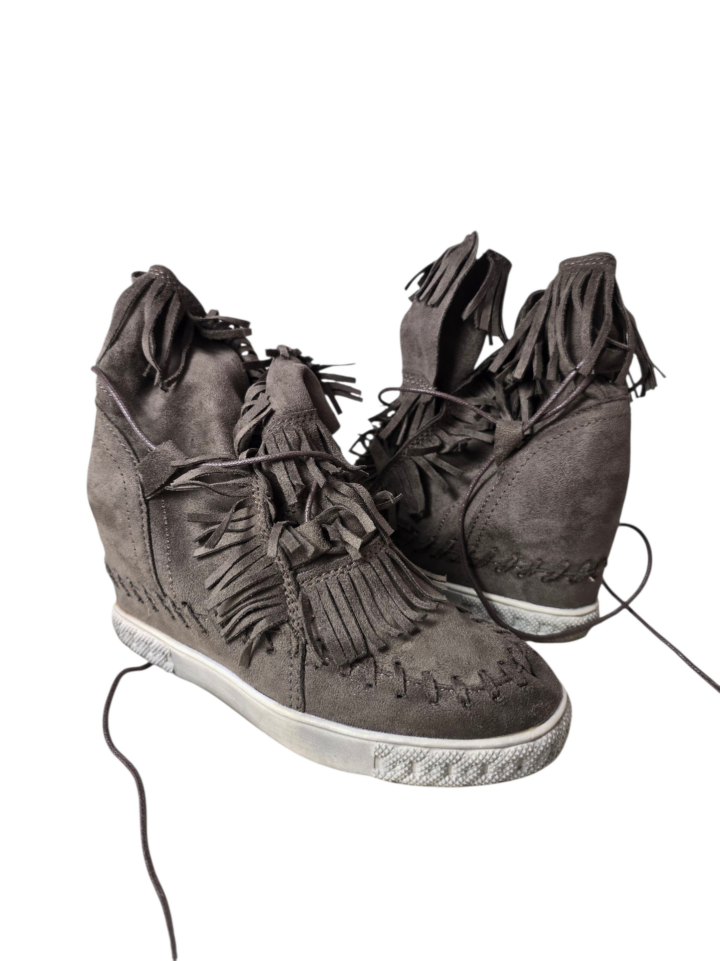 2010 vintage fringes boho wedge sneakers