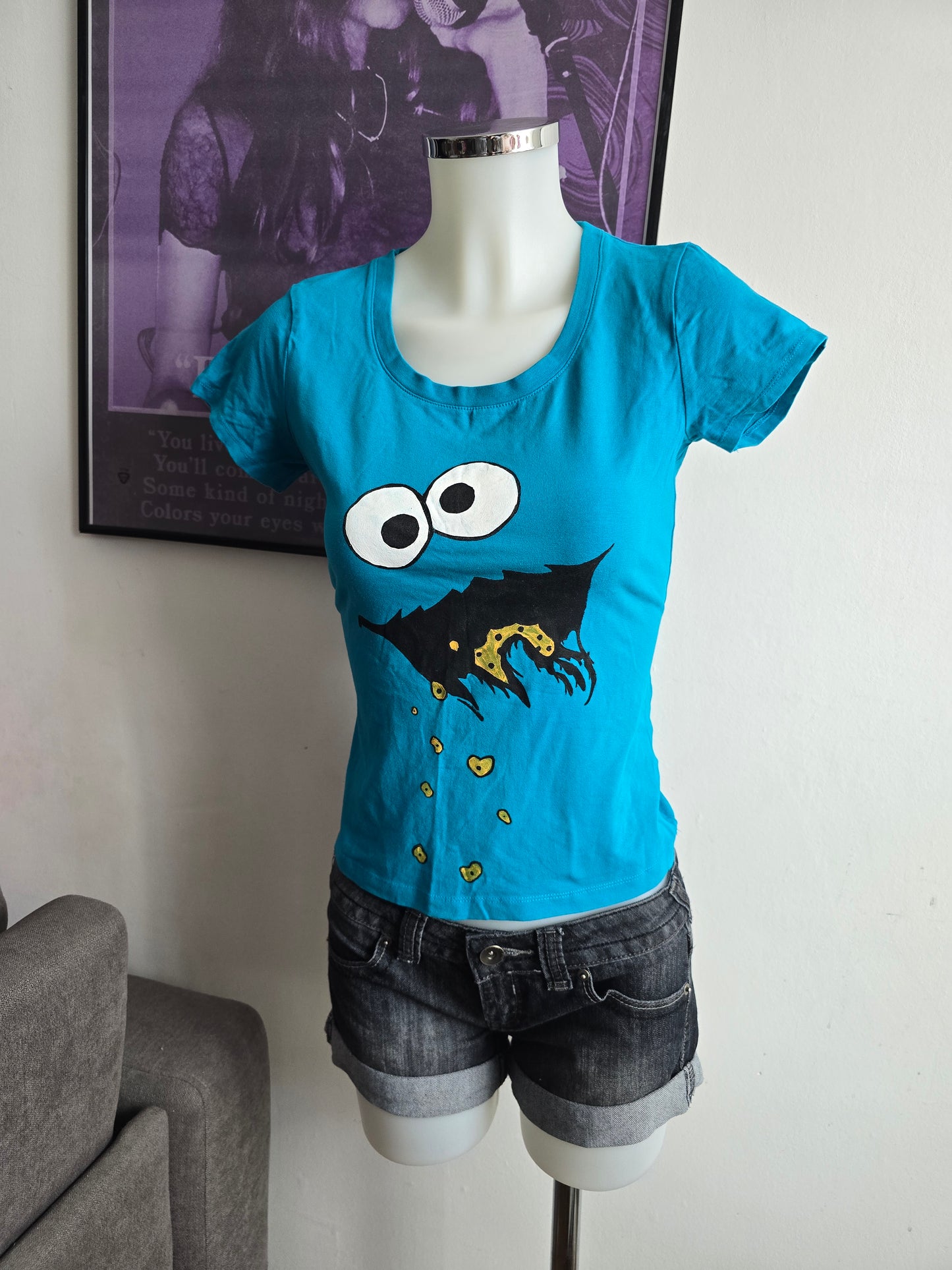 2000s vintage scene emo blue printed cookie monster tshirt
