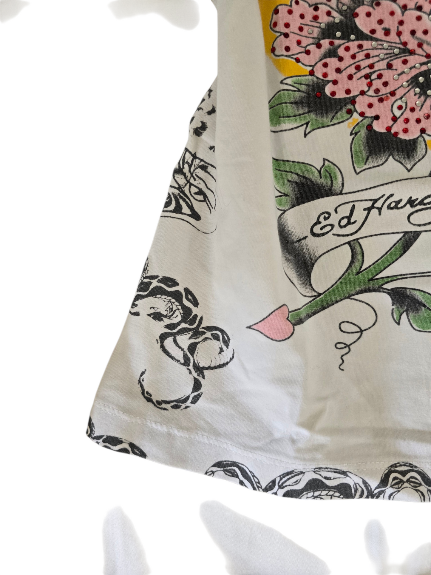 2000s vintage Ed Hardy tshirt