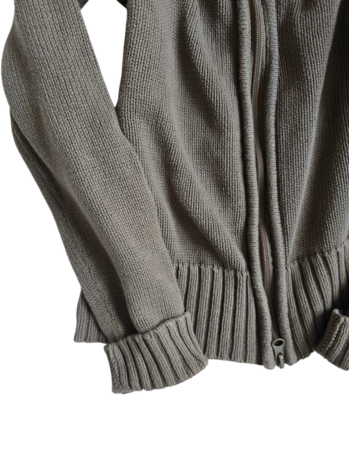 2000s vintage fitted ribbed zip sweater