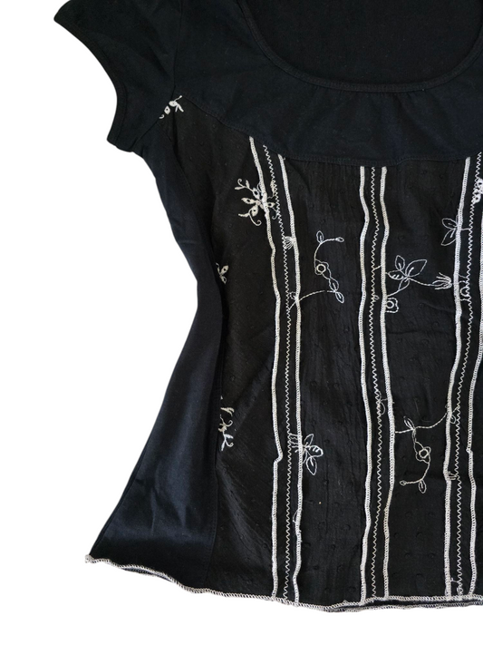 00s vintage dark coquettish top