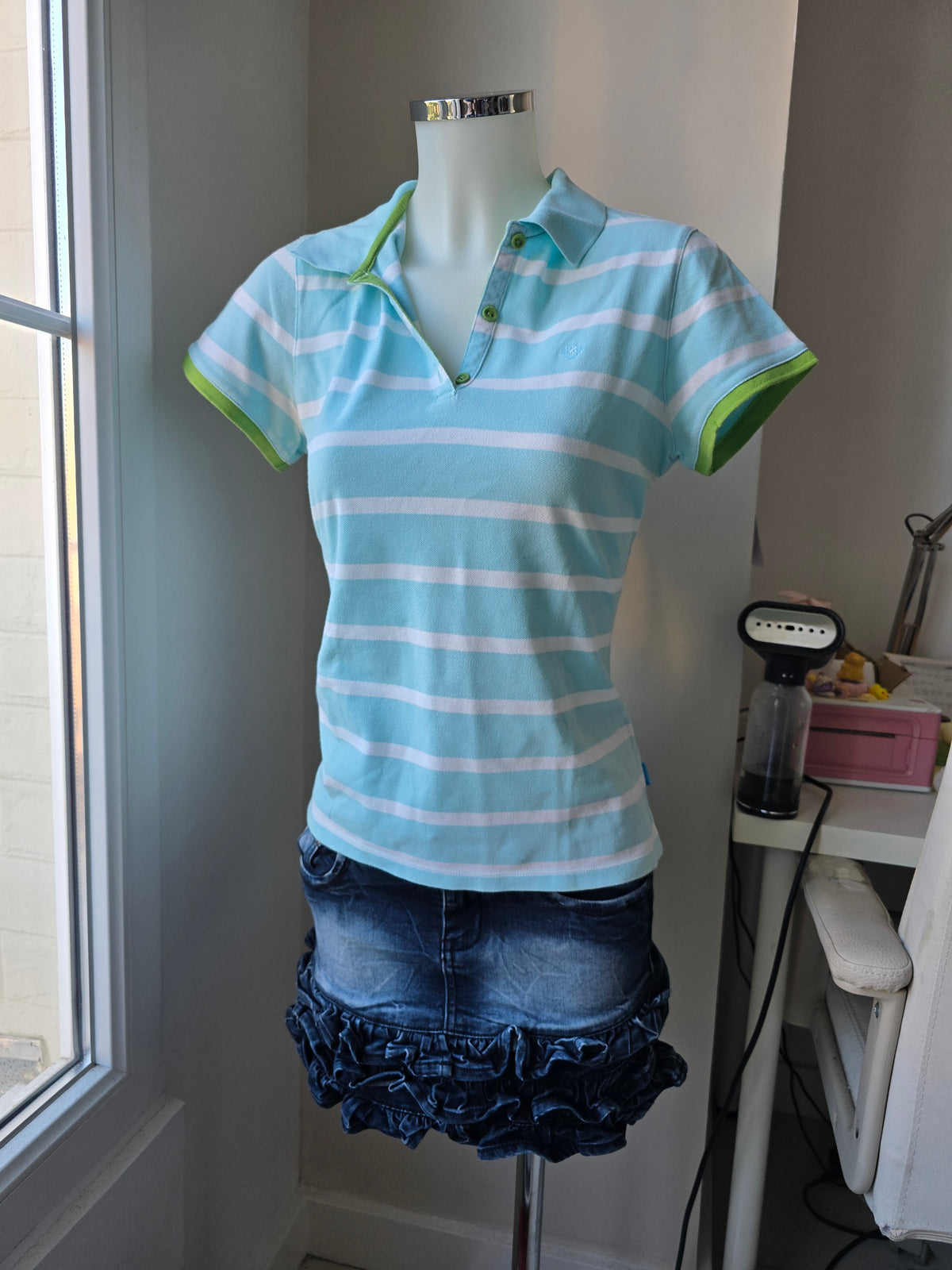 2000s vintage swag striped blue shirt