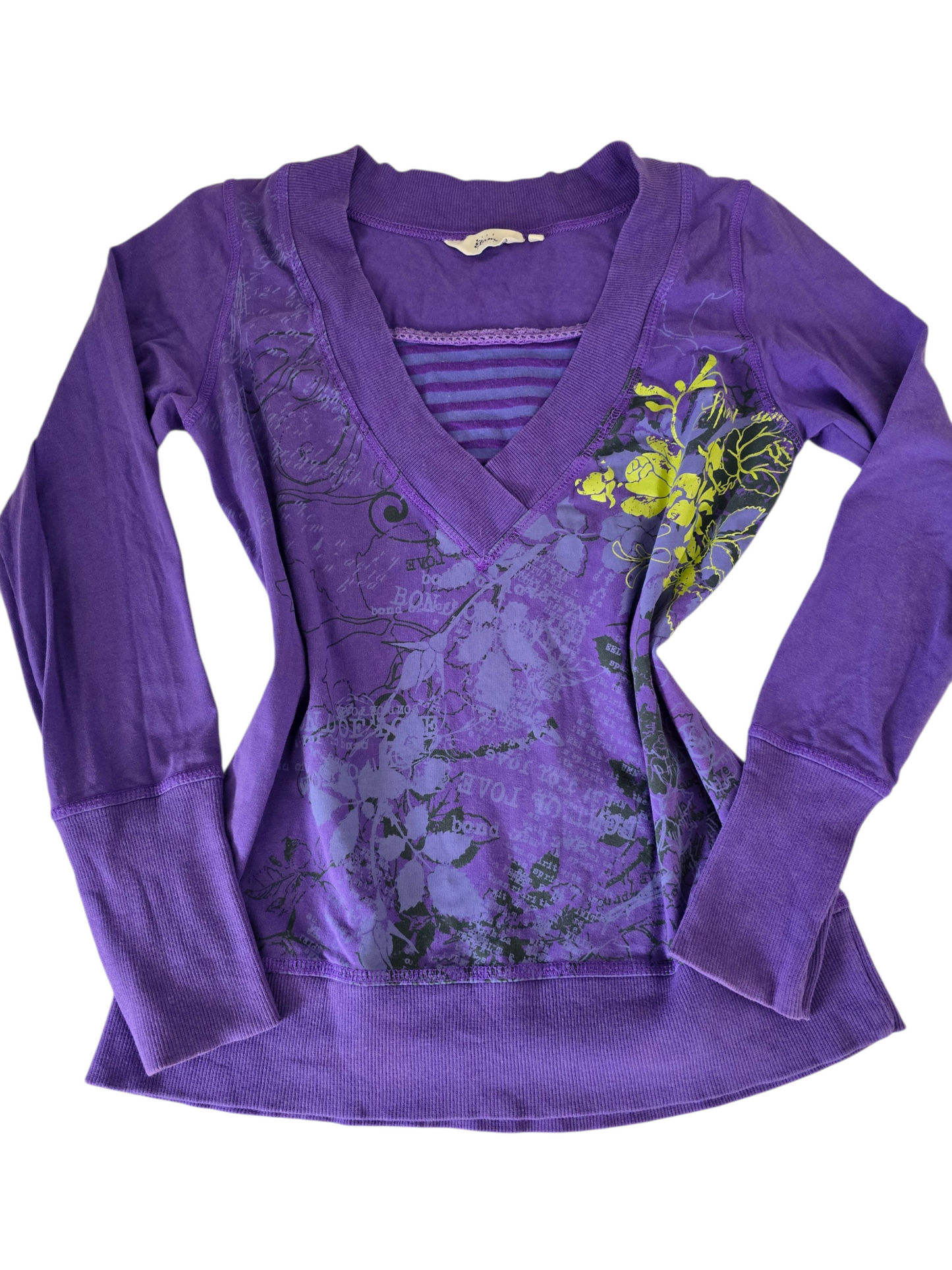 2000s vintage whimsy grunge purple top