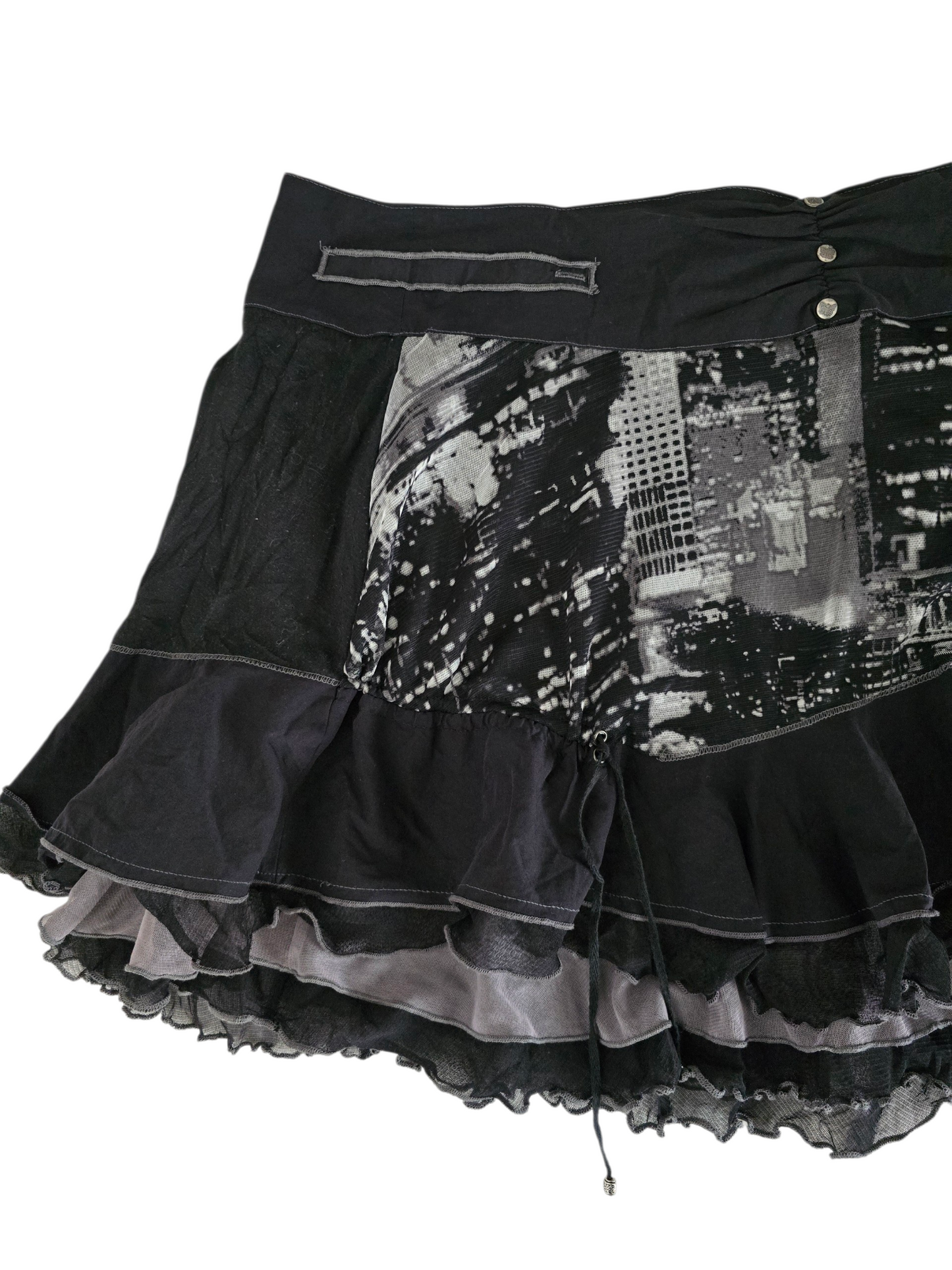 2000s vintage mallgoth ruffled skirt