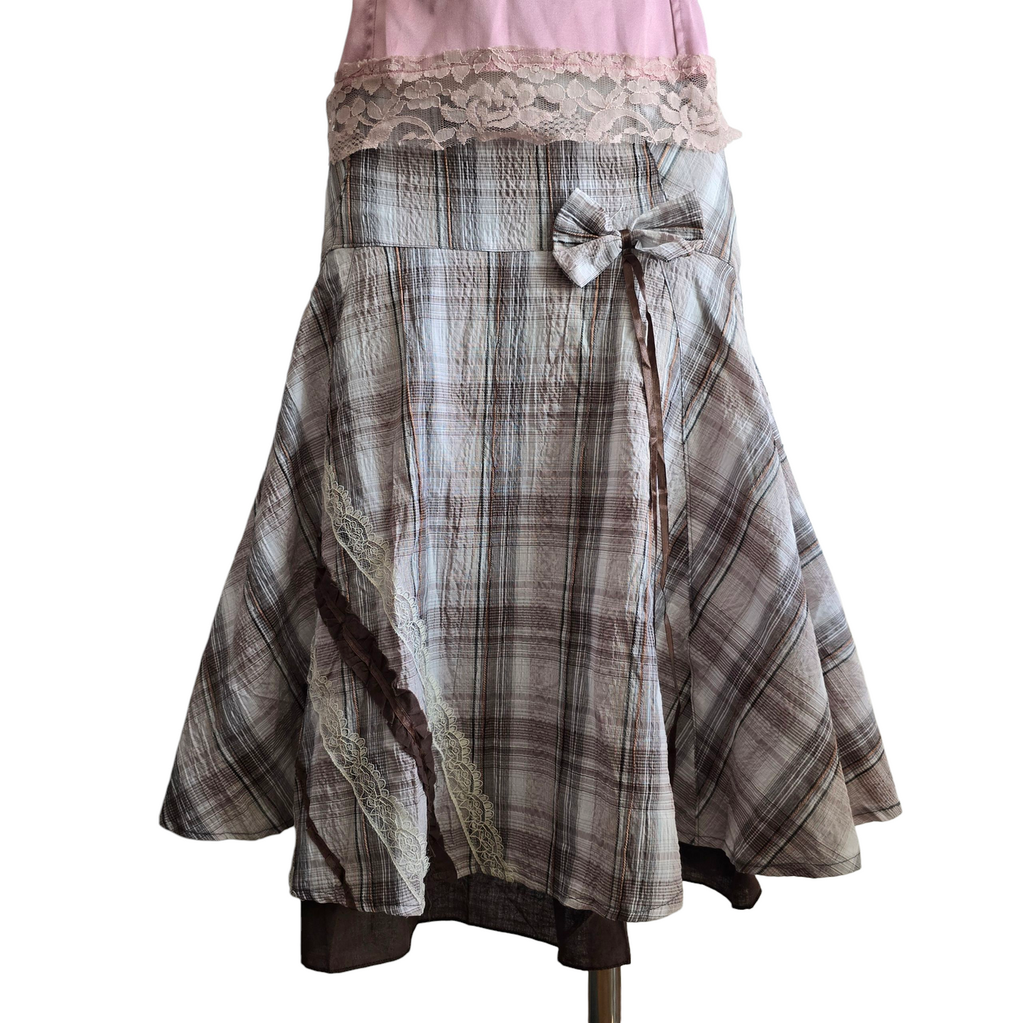 2010s vintage choco girl plaid skirt