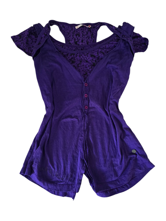 2000s vintage whimsical fitted purple top