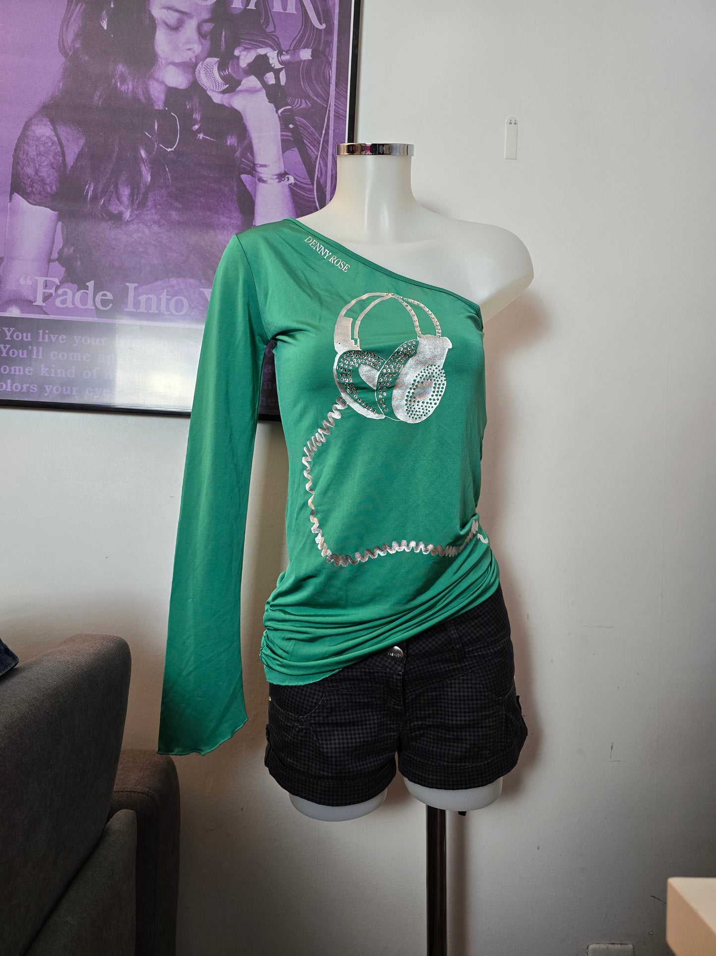00s vintage indie sleaze asymetric green top