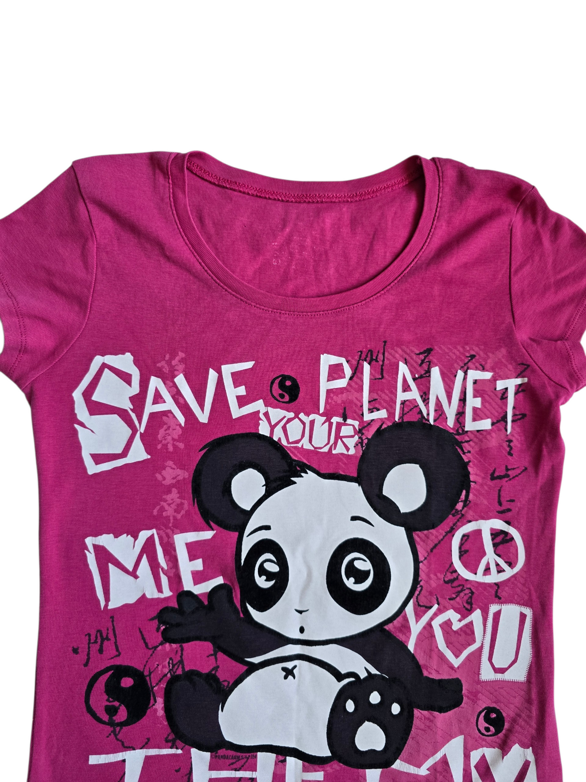2000s vintage scene graphic pink tee