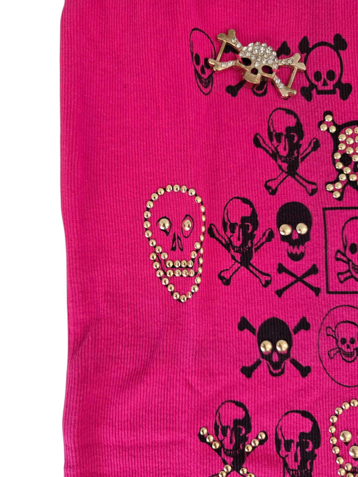 2000s vintage emo studded printed skull pink ribbed top