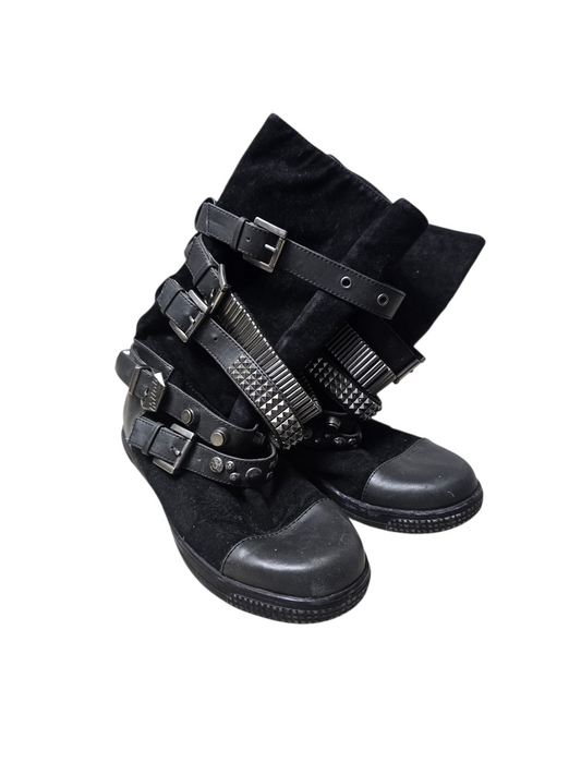 00s vintage Miss Sixty indie sleaze studded sneakers