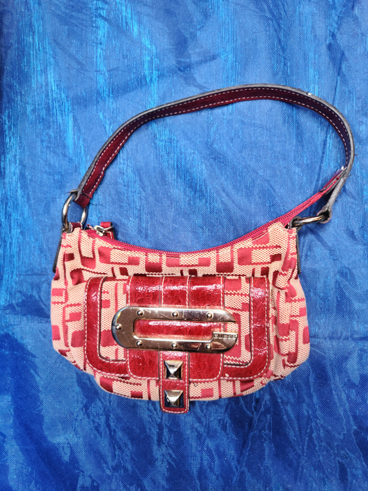 Sac baguette y2k Guess rouge - zimfriperie