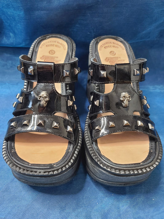 Sandales New Rock gothic - zimfriperie