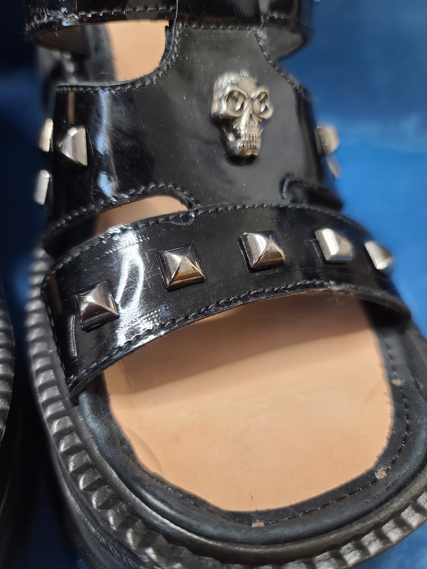 Sandales New Rock gothic - zimfriperie