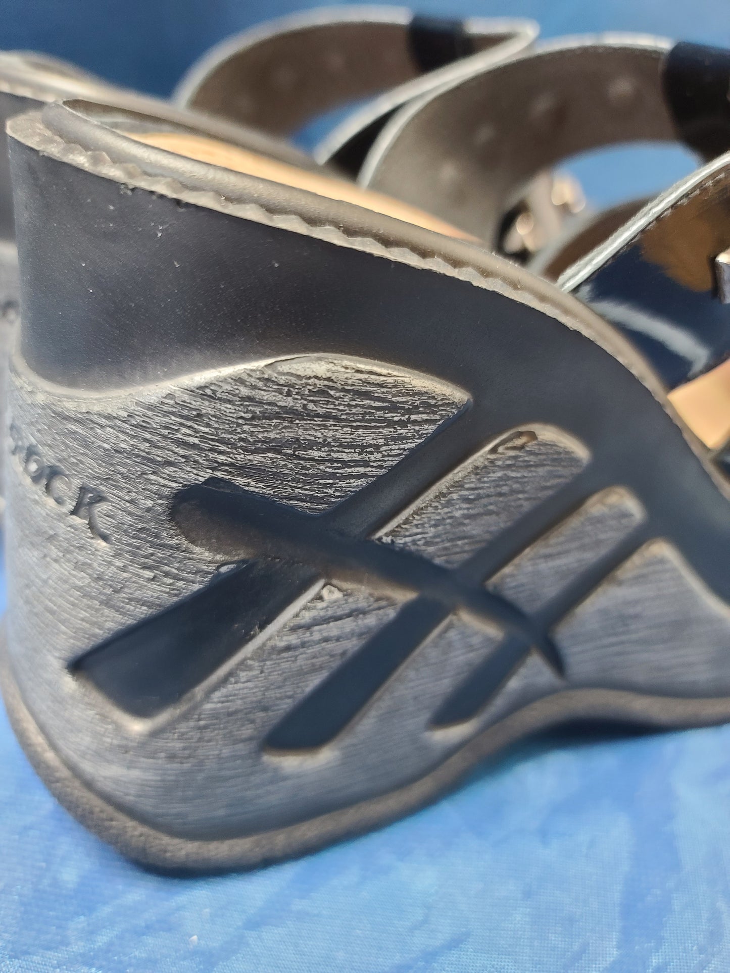 Sandales New Rock gothic - zimfriperie