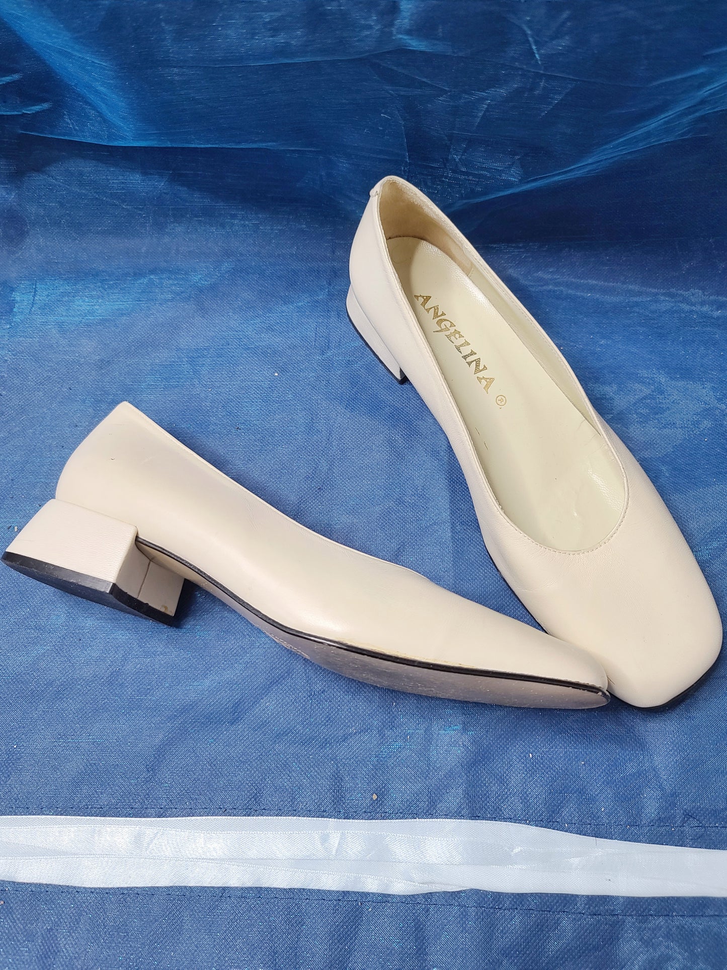 Escarpins vintage crème - zimfriperie