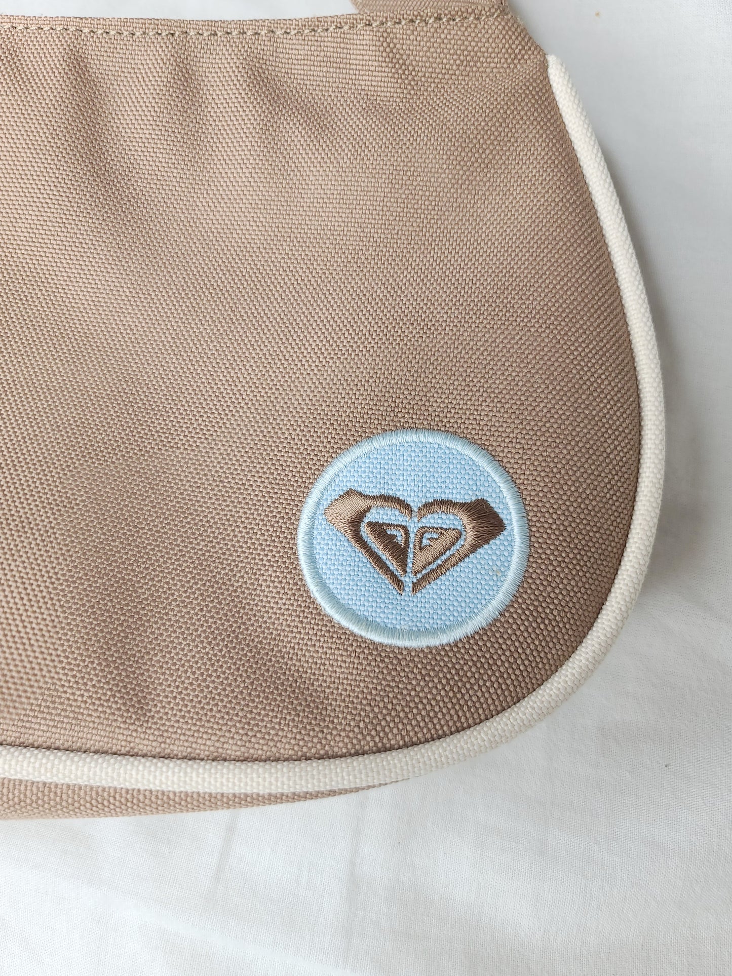 90s roxy baguette bag