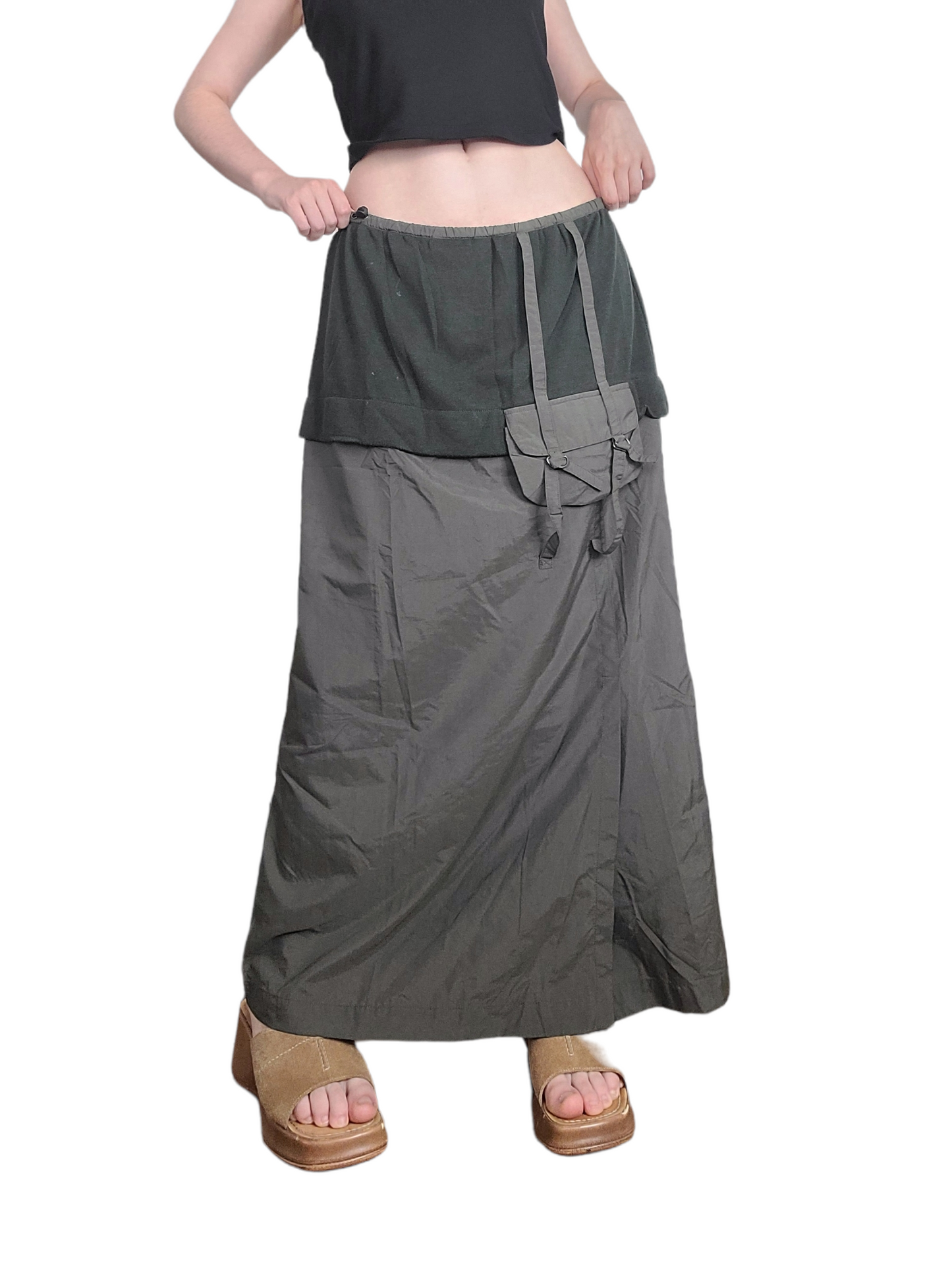 Long khaki gorpcore skirt