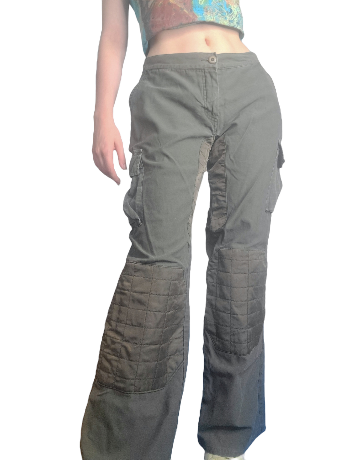 Cargo khaki gorpcore