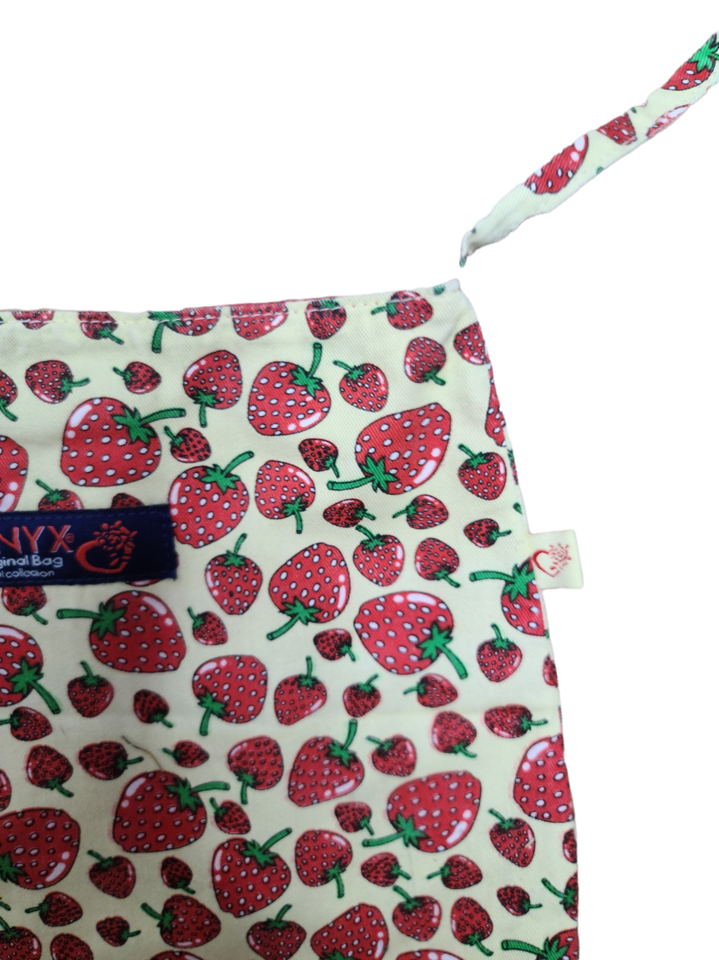 Mini 90s strawberry shoulder bag