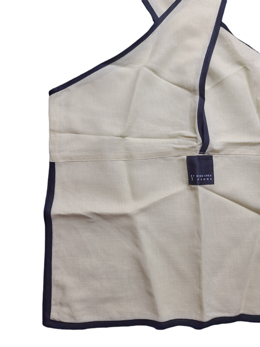 Top neutral style subversive basics