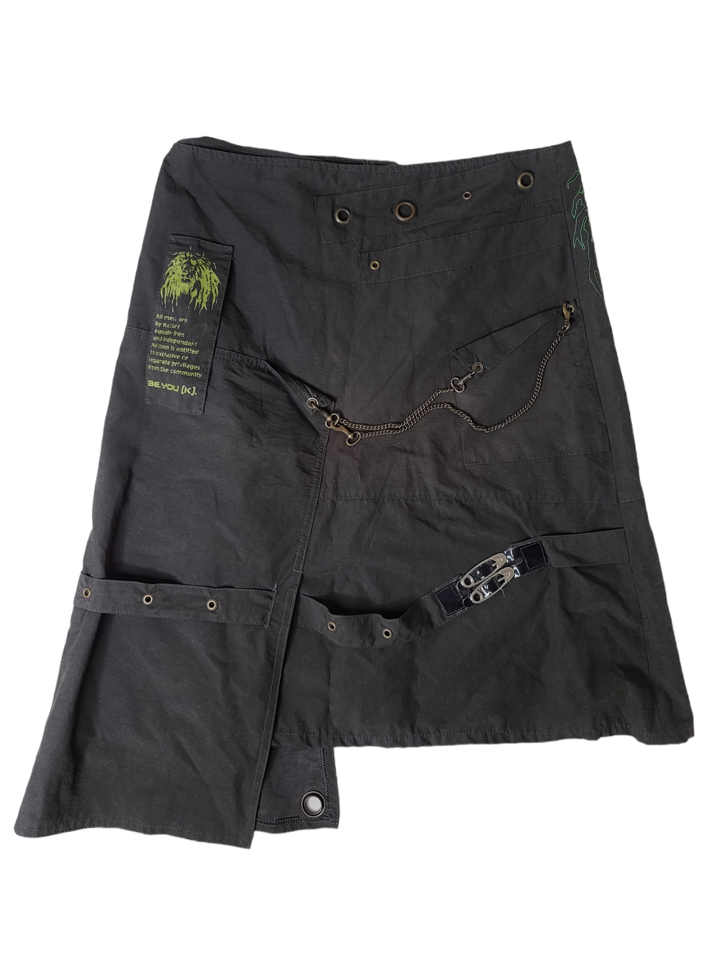 Cyberpunk punk postapo dystopian archive destroy rave subversive basics emo skirt jupe asymetric