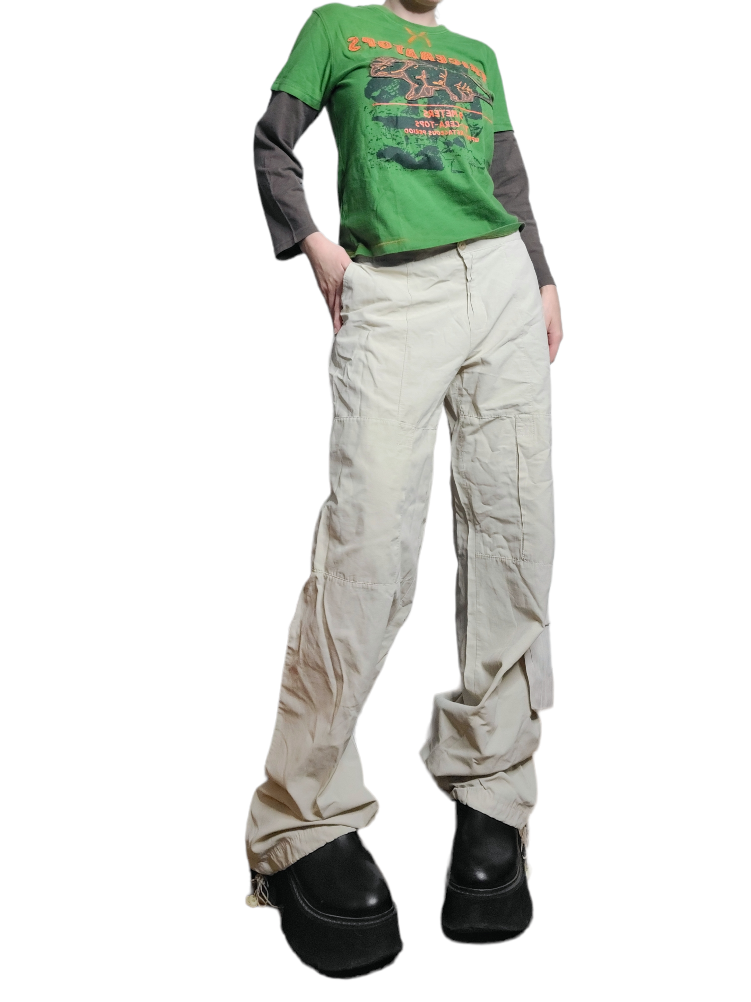 Cargo techwear gorpcore neutral style harajuku neige y2k vintage made in france parachute subversive basics