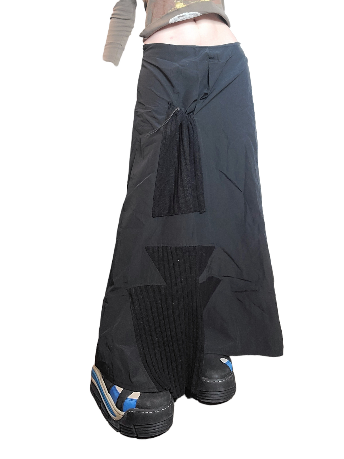 Maxi skirt parachute gorpcore subversive basics