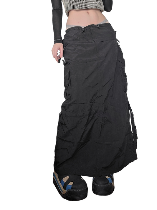 Maxi skirt jupe longue cargo gorpcore techwear noire multipoches grunge 90s skater cybery2k