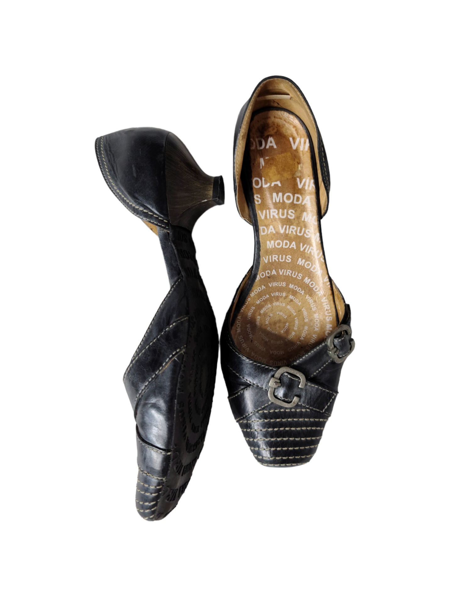 Ballerine vintage cyber y2k 2000 archive futuristic grunge post apo sangle