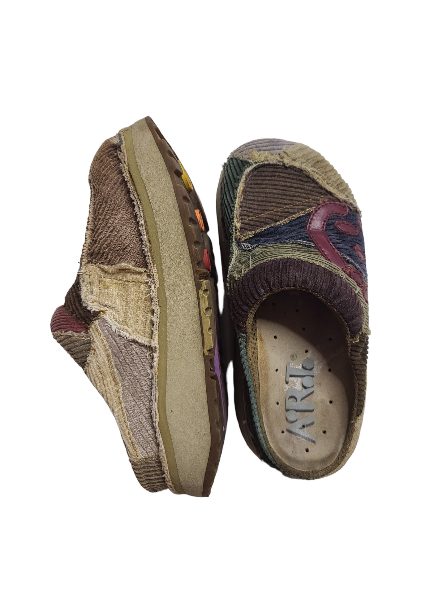 90s shoes gorpcore archive fashion subversive basics streetwear skater platform shoes rave grunge postapo futuristic dystopian patchwork fairygrunge skater street