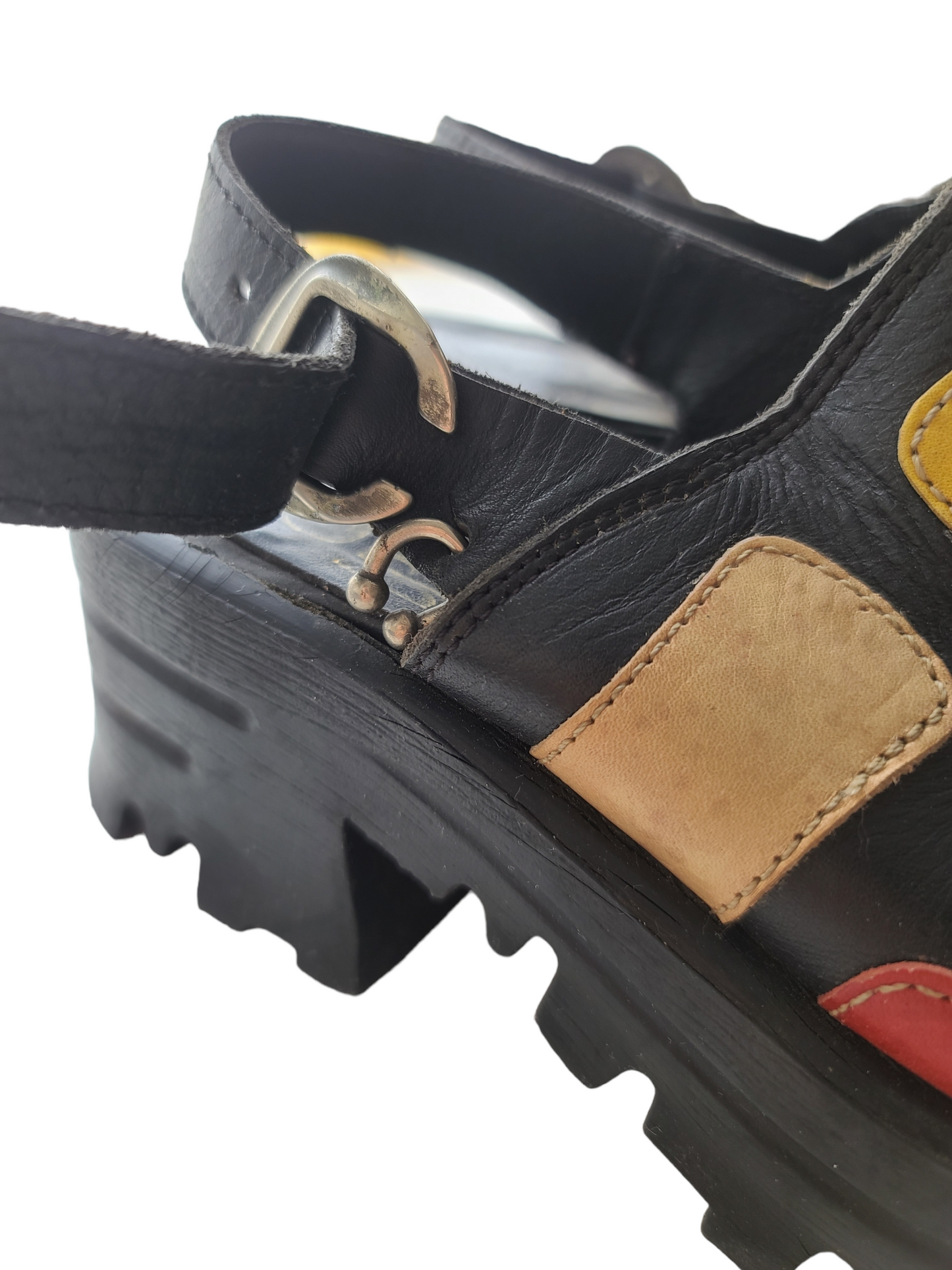 Cybergrunge platforms 90s