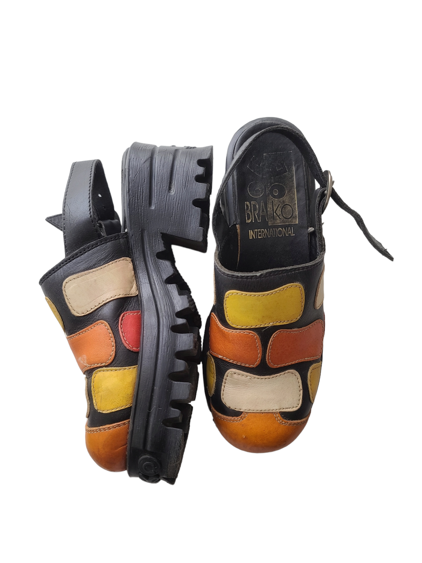 Cybergrunge platforms 90s