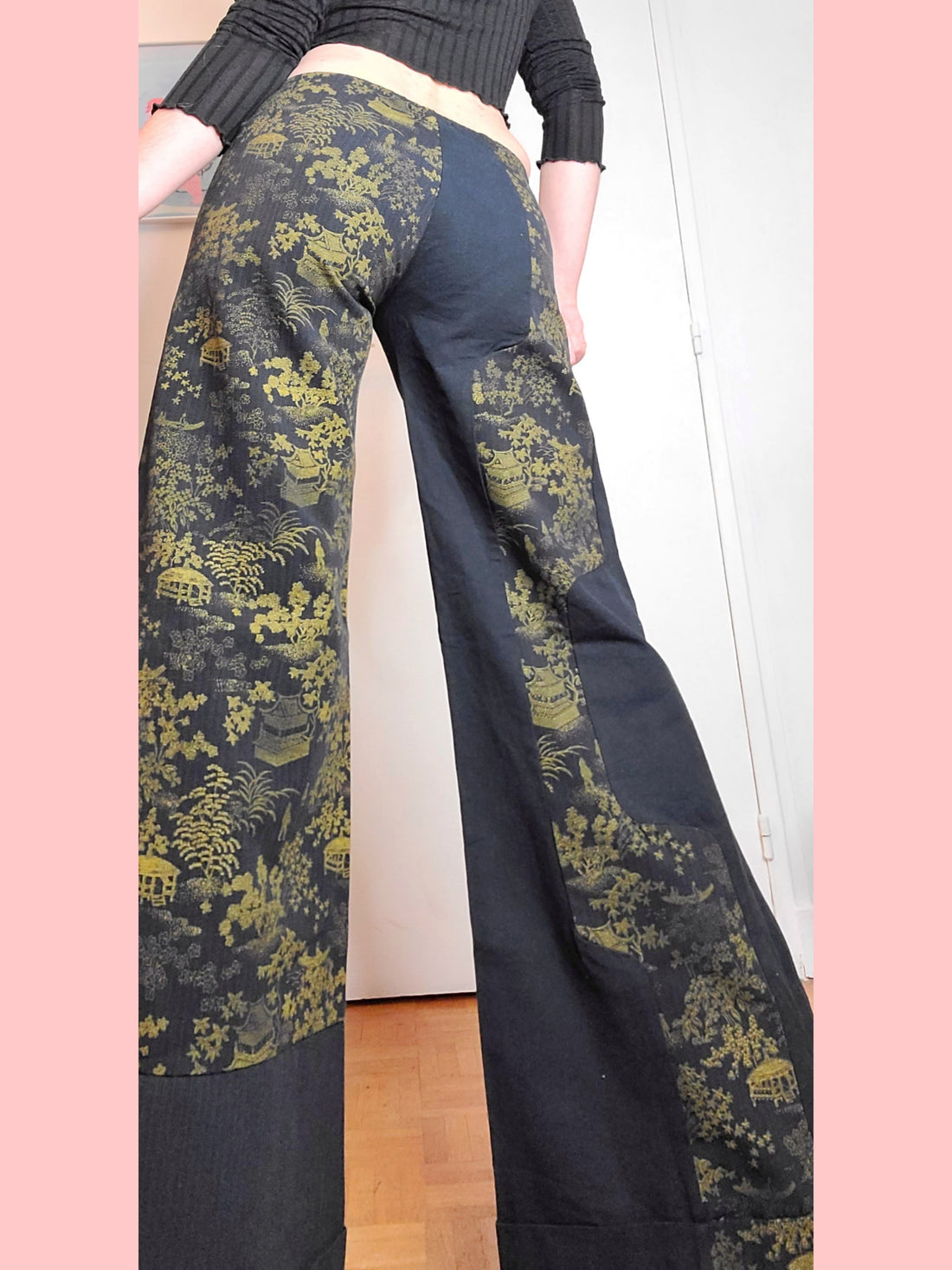 Vintage harajuku flared pants