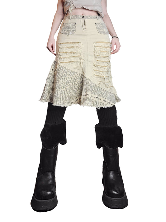 Jupe vintage y2k 90s subversive avantgarde cybery2k cyberpunk archive destroy rave imprime text printed basic harajuku 2000s